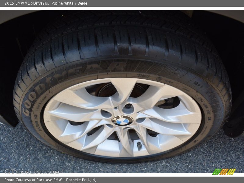 Alpine White / Beige 2015 BMW X1 xDrive28i