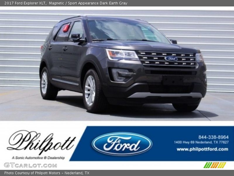 Magnetic / Sport Appearance Dark Earth Gray 2017 Ford Explorer XLT