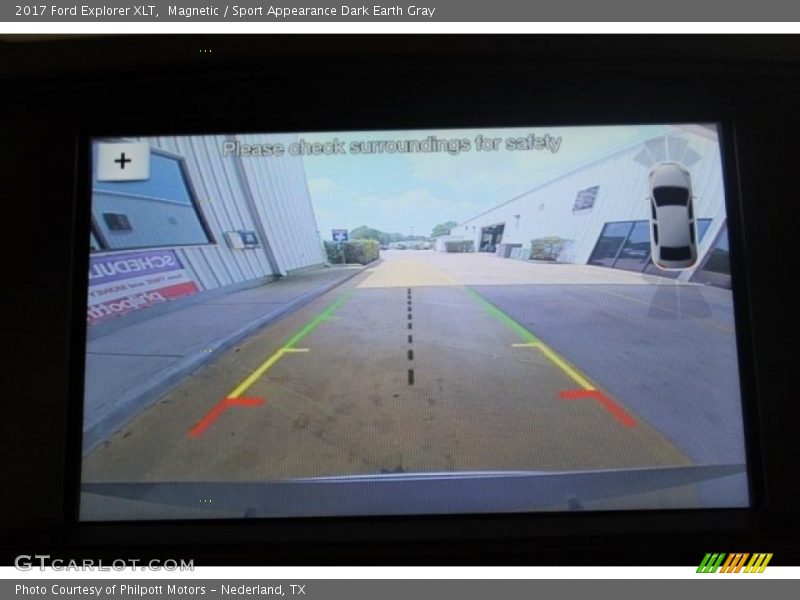 Magnetic / Sport Appearance Dark Earth Gray 2017 Ford Explorer XLT