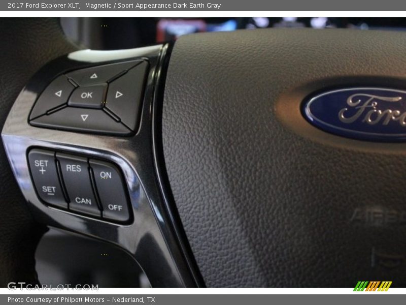 Magnetic / Sport Appearance Dark Earth Gray 2017 Ford Explorer XLT