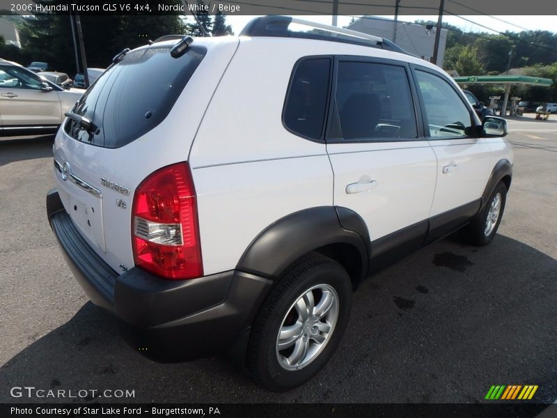 Nordic White / Beige 2006 Hyundai Tucson GLS V6 4x4