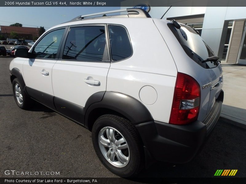 Nordic White / Beige 2006 Hyundai Tucson GLS V6 4x4