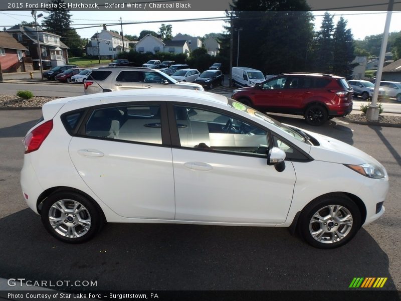 Oxford White / Charcoal Black 2015 Ford Fiesta SE Hatchback