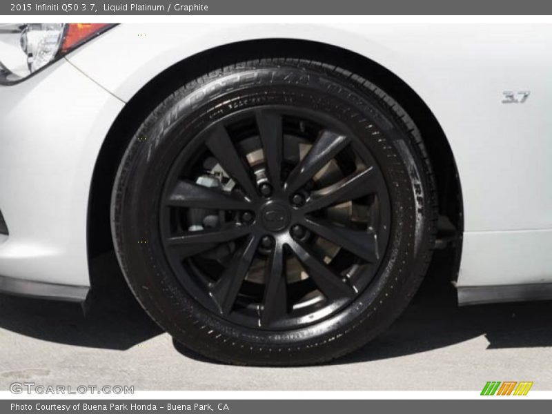 Liquid Platinum / Graphite 2015 Infiniti Q50 3.7