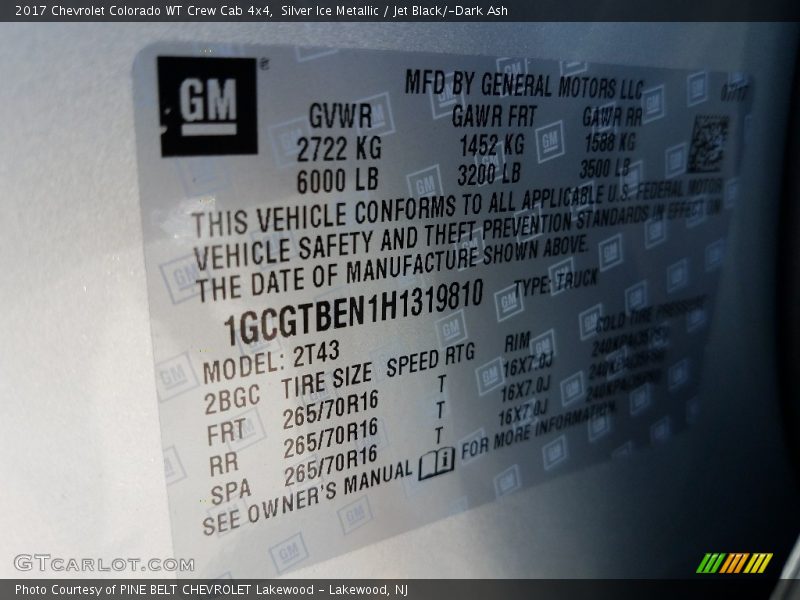 Silver Ice Metallic / Jet Black/­Dark Ash 2017 Chevrolet Colorado WT Crew Cab 4x4