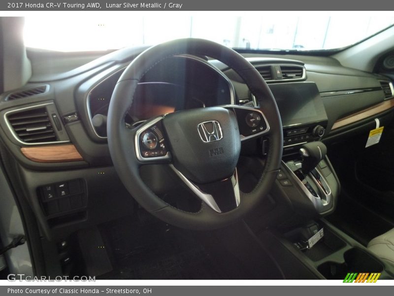 Lunar Silver Metallic / Gray 2017 Honda CR-V Touring AWD