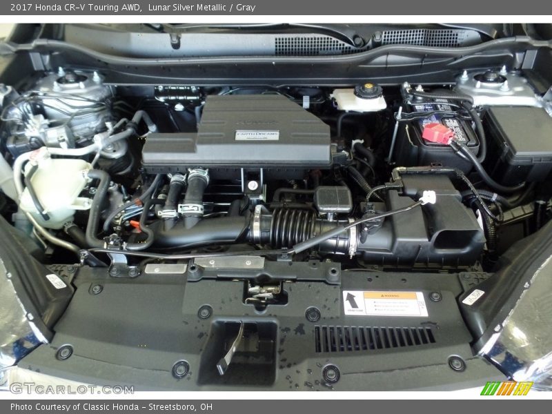 Lunar Silver Metallic / Gray 2017 Honda CR-V Touring AWD