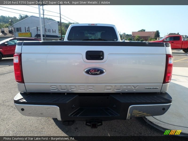 Ingot Silver Metallic / Adobe 2016 Ford F250 Super Duty XLT Super Cab 4x4