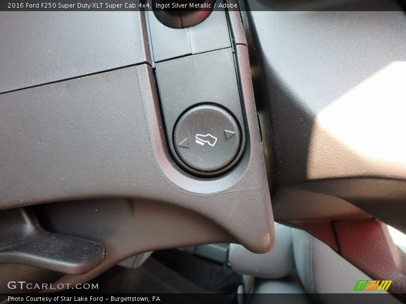 Ingot Silver Metallic / Adobe 2016 Ford F250 Super Duty XLT Super Cab 4x4
