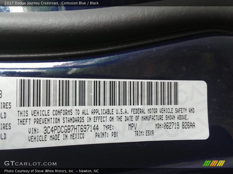 Contusion Blue / Black 2017 Dodge Journey Crossroad