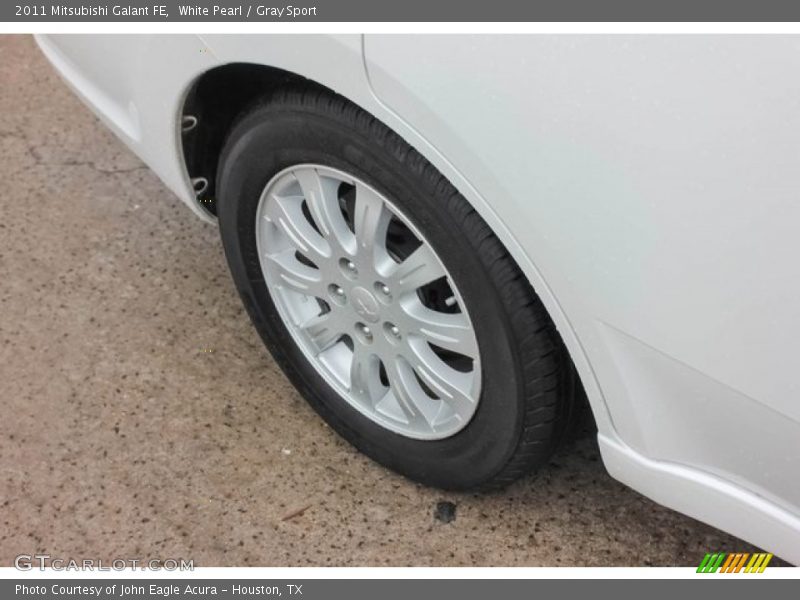 White Pearl / Gray Sport 2011 Mitsubishi Galant FE