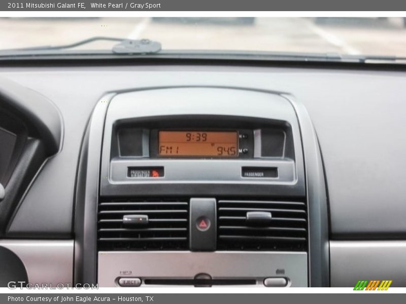 White Pearl / Gray Sport 2011 Mitsubishi Galant FE