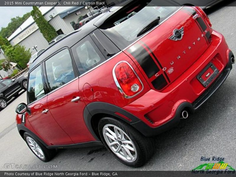 Chili Red / Carbon Black 2015 Mini Countryman Cooper S