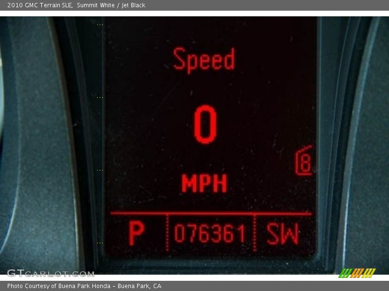 Summit White / Jet Black 2010 GMC Terrain SLE
