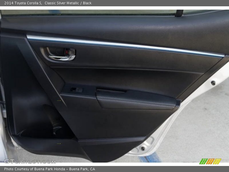 Classic Silver Metallic / Black 2014 Toyota Corolla S