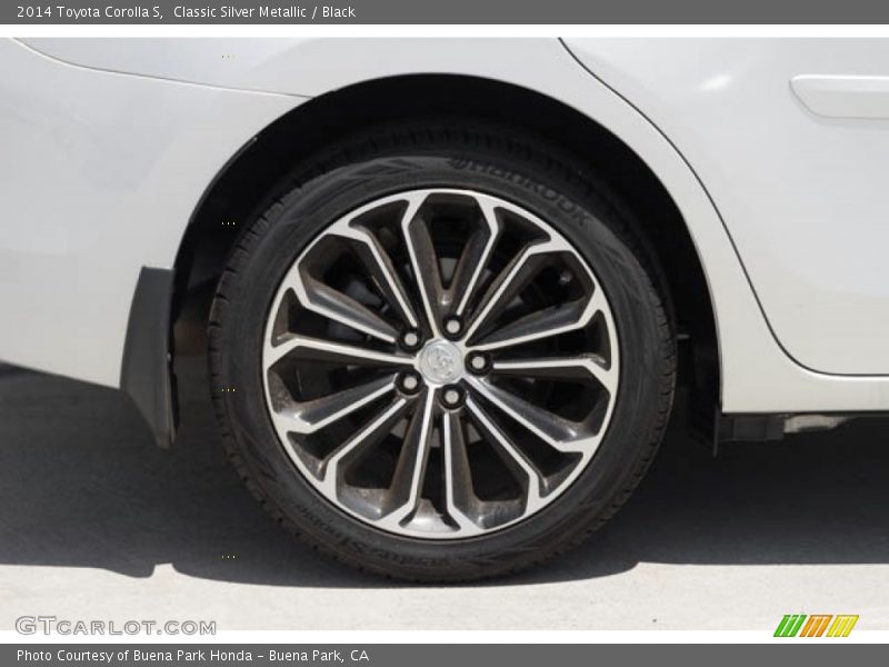 Classic Silver Metallic / Black 2014 Toyota Corolla S