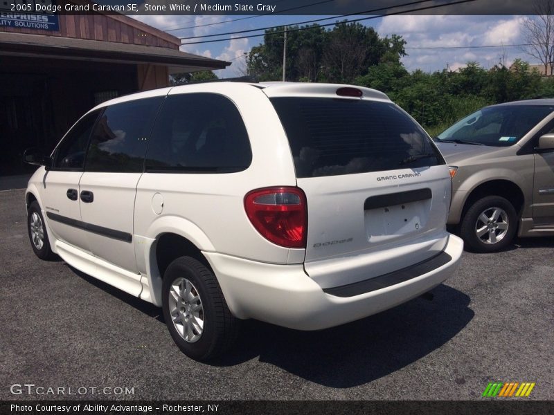 Stone White / Medium Slate Gray 2005 Dodge Grand Caravan SE