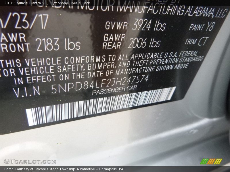 Symphony Silver / Black 2018 Hyundai Elantra SEL