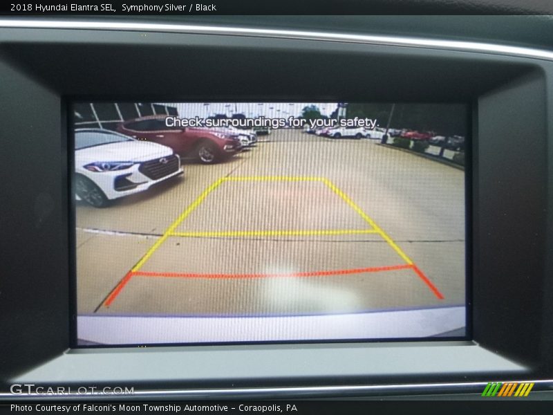 Symphony Silver / Black 2018 Hyundai Elantra SEL