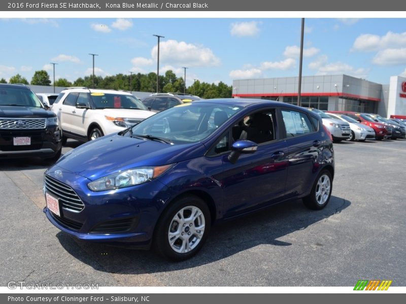 Kona Blue Metallic / Charcoal Black 2016 Ford Fiesta SE Hatchback