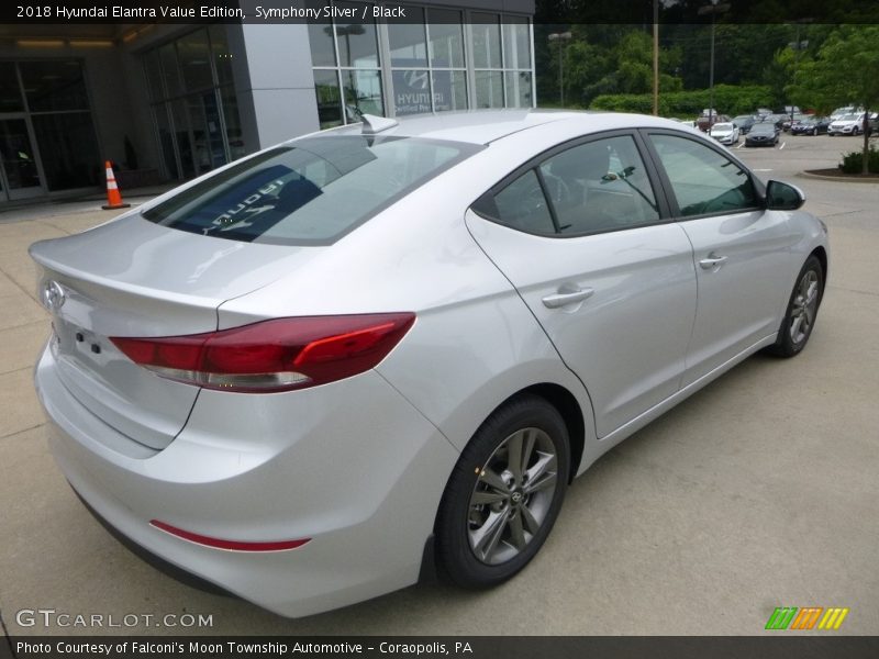 Symphony Silver / Black 2018 Hyundai Elantra Value Edition
