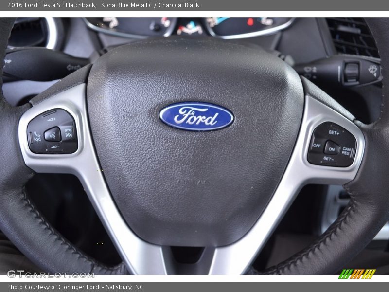 Kona Blue Metallic / Charcoal Black 2016 Ford Fiesta SE Hatchback
