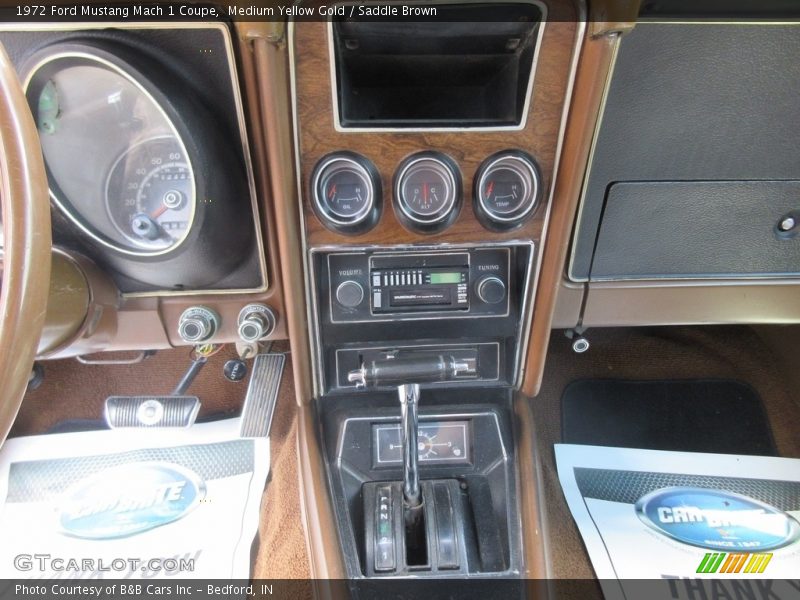 Controls of 1972 Mustang Mach 1 Coupe
