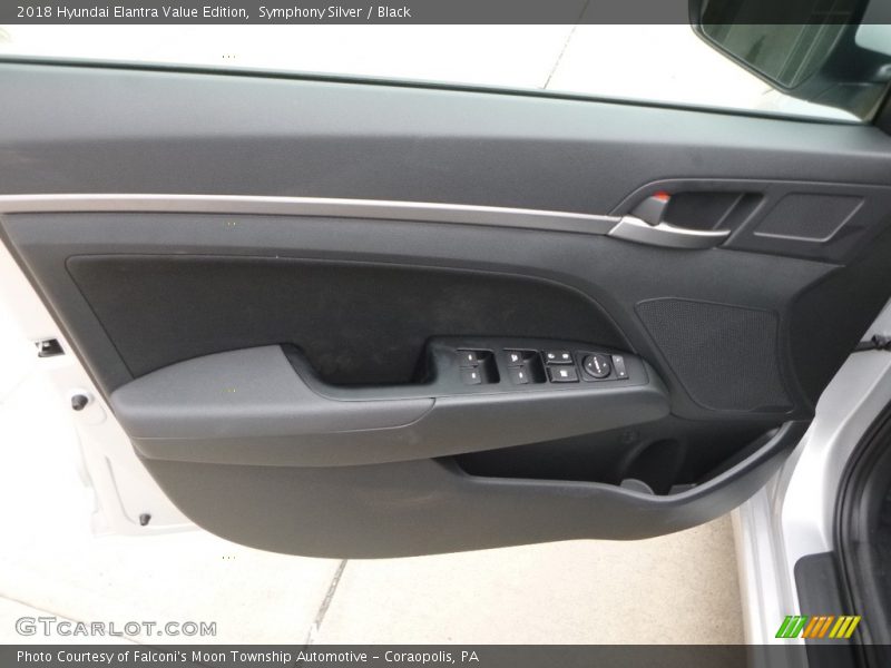 Symphony Silver / Black 2018 Hyundai Elantra Value Edition