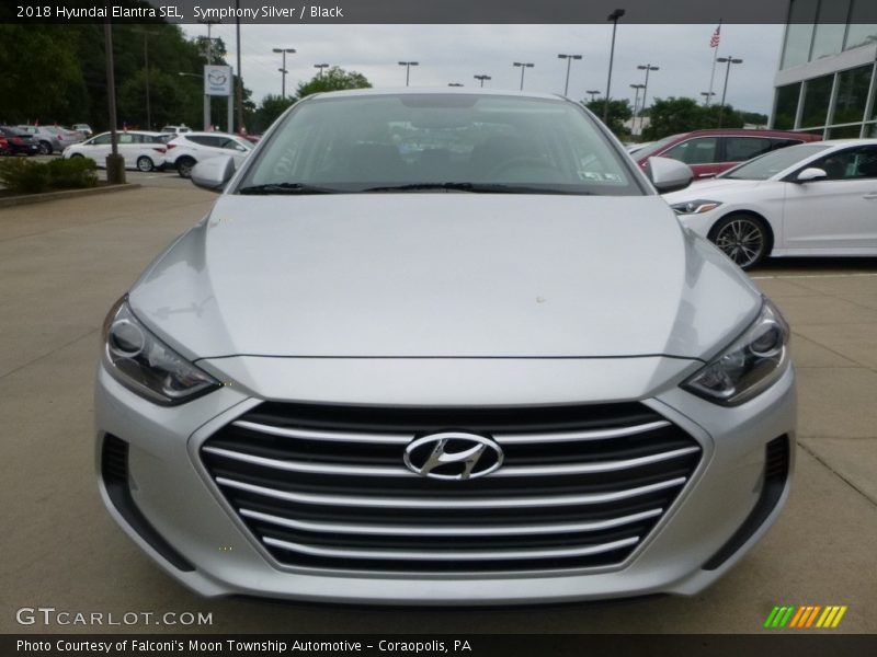 Symphony Silver / Black 2018 Hyundai Elantra SEL