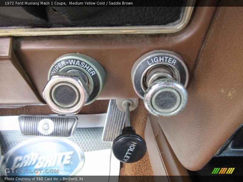 Medium Yellow Gold / Saddle Brown 1972 Ford Mustang Mach 1 Coupe