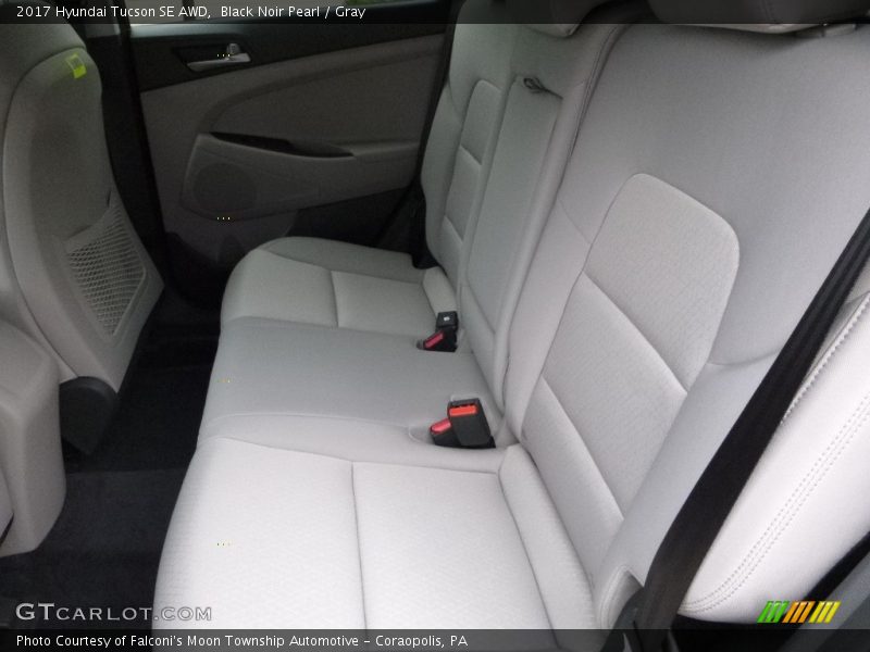Black Noir Pearl / Gray 2017 Hyundai Tucson SE AWD