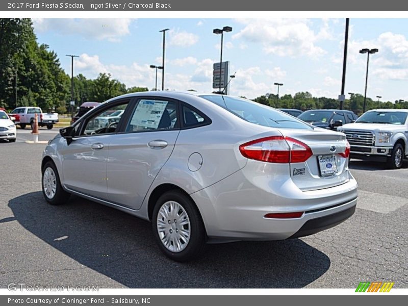 Ingot Silver / Charcoal Black 2017 Ford Fiesta S Sedan