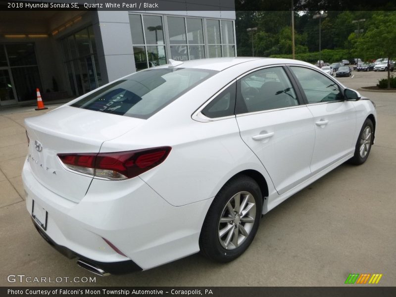 Quartz White Pearl / Black 2018 Hyundai Sonata SE