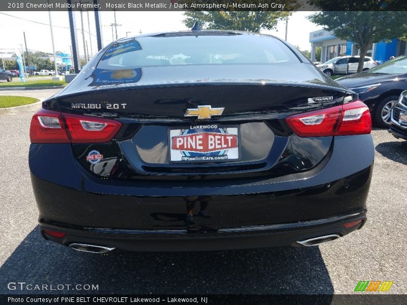 Mosaic Black Metallic / Dark Atmosphere/­Medium Ash Gray 2018 Chevrolet Malibu Premier