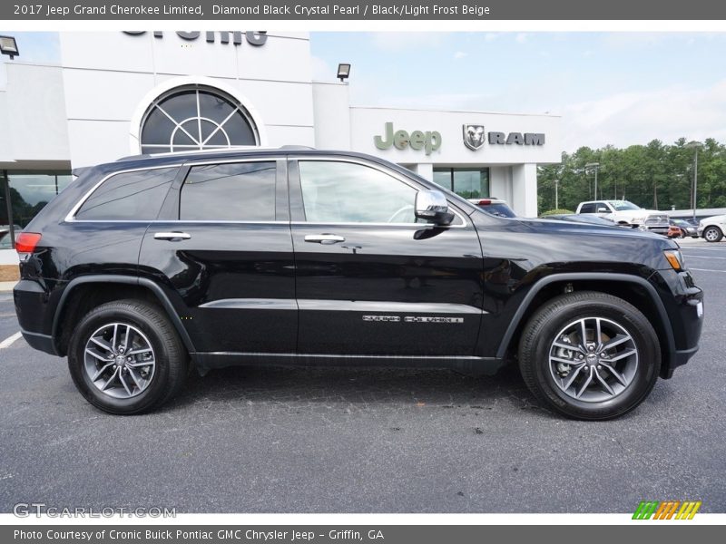 Diamond Black Crystal Pearl / Black/Light Frost Beige 2017 Jeep Grand Cherokee Limited