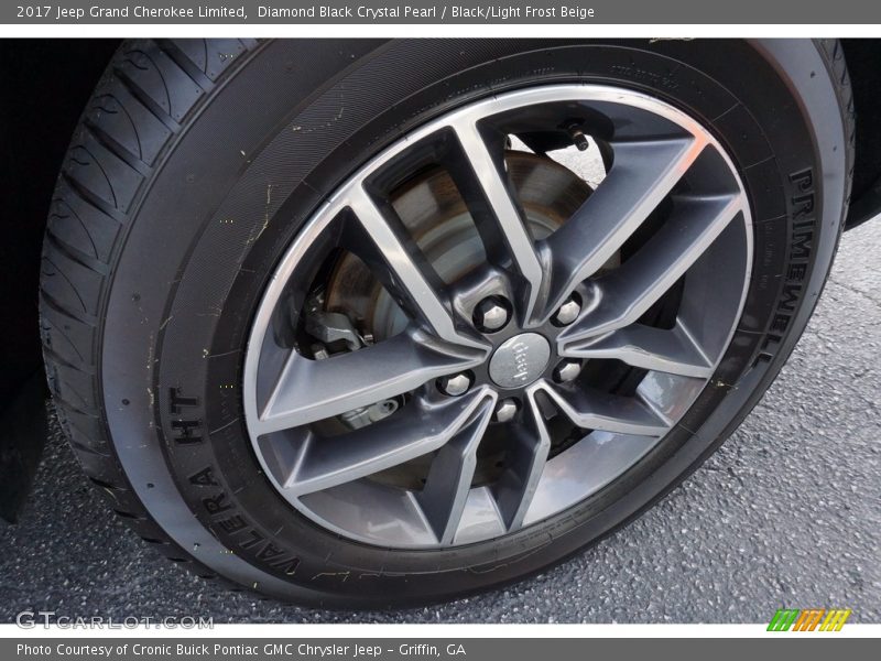 Diamond Black Crystal Pearl / Black/Light Frost Beige 2017 Jeep Grand Cherokee Limited