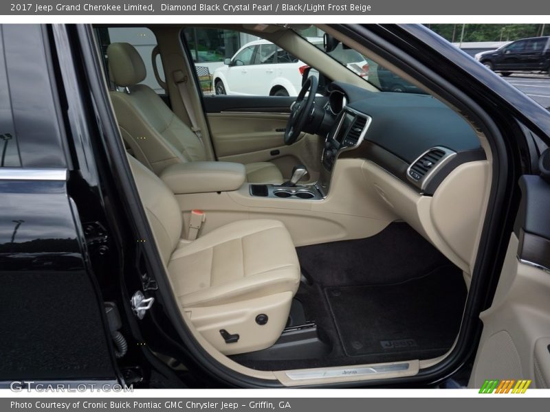 Diamond Black Crystal Pearl / Black/Light Frost Beige 2017 Jeep Grand Cherokee Limited