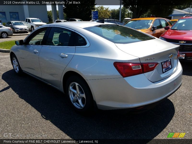 Silver Ice Metallic / Jet Black 2018 Chevrolet Malibu LS