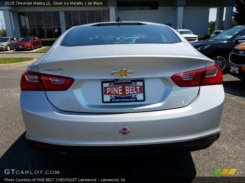 Silver Ice Metallic / Jet Black 2018 Chevrolet Malibu LS