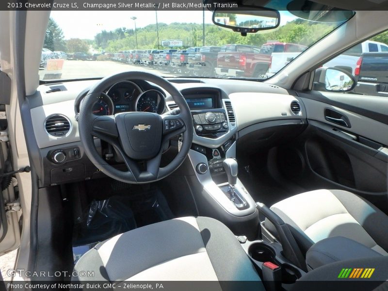 Champagne Silver Metallic / Jet Black/Medium Titanium 2013 Chevrolet Cruze LS