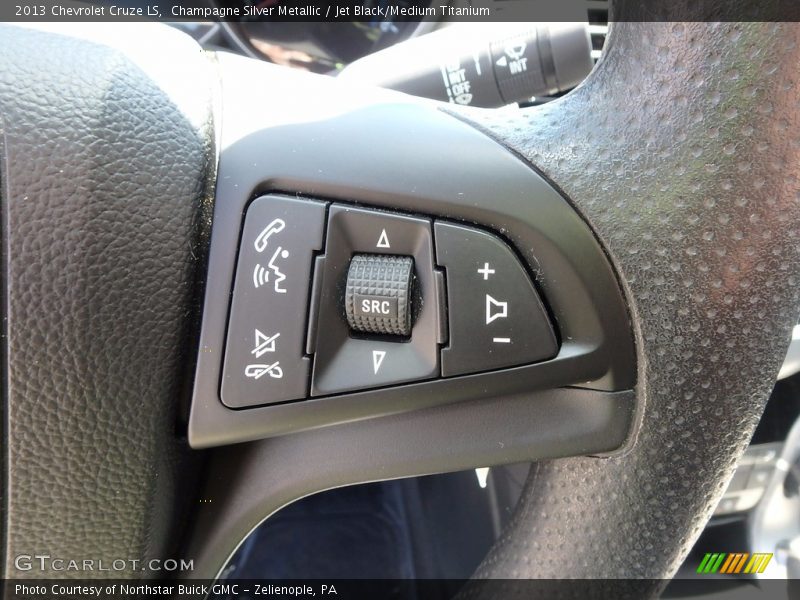 Champagne Silver Metallic / Jet Black/Medium Titanium 2013 Chevrolet Cruze LS