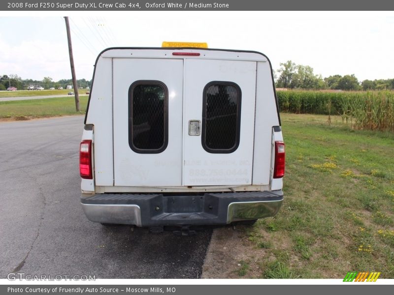 Oxford White / Medium Stone 2008 Ford F250 Super Duty XL Crew Cab 4x4