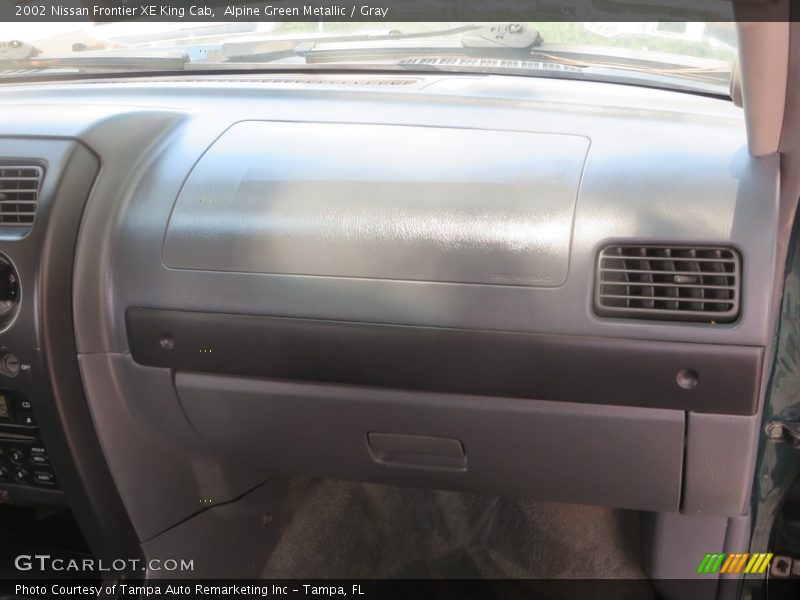 Alpine Green Metallic / Gray 2002 Nissan Frontier XE King Cab