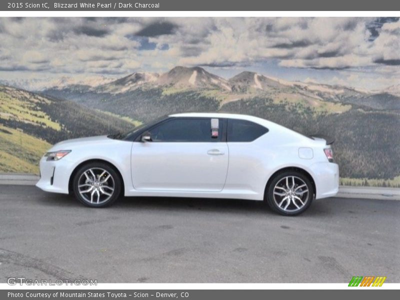 Blizzard White Pearl / Dark Charcoal 2015 Scion tC