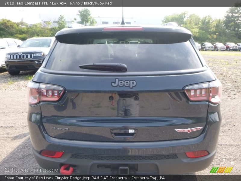 Rhino / Black/Ruby Red 2018 Jeep Compass Trailhawk 4x4