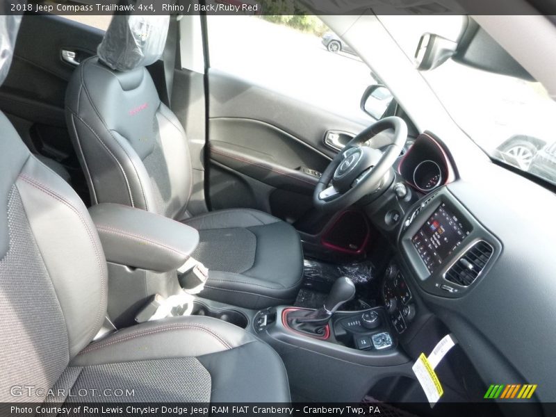 Rhino / Black/Ruby Red 2018 Jeep Compass Trailhawk 4x4