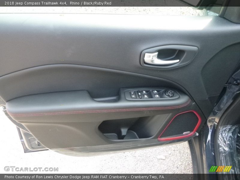 Rhino / Black/Ruby Red 2018 Jeep Compass Trailhawk 4x4