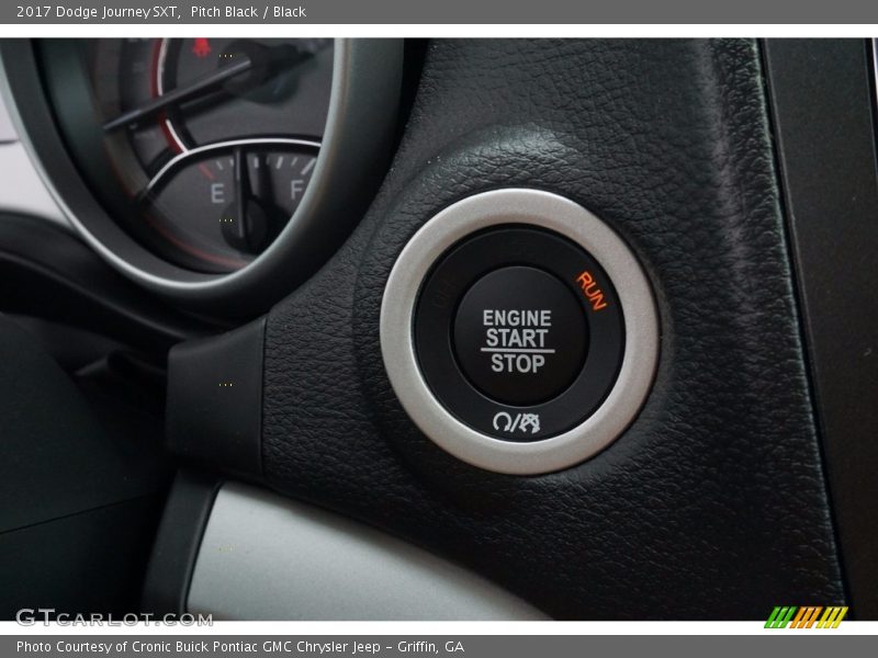 Pitch Black / Black 2017 Dodge Journey SXT