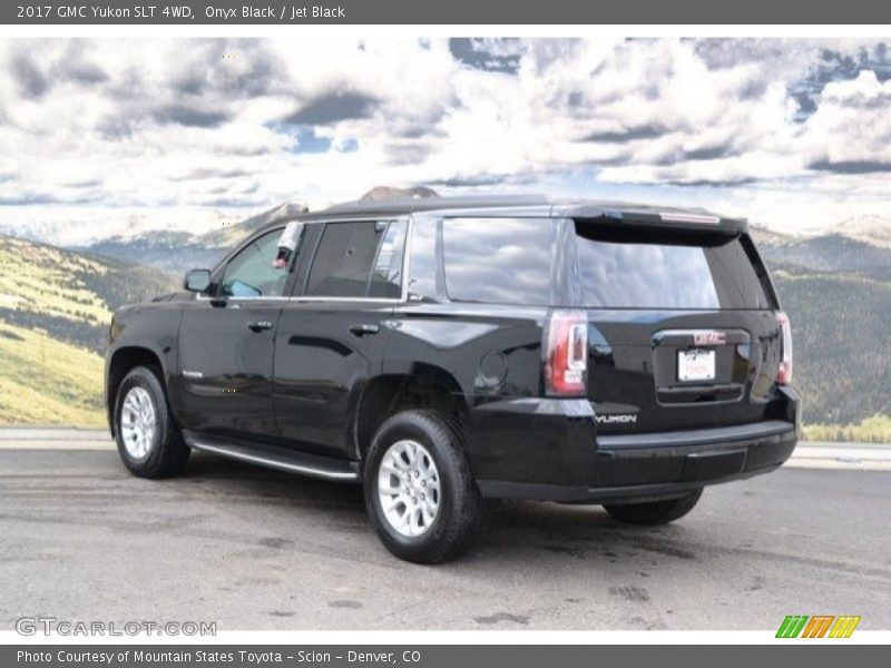 Onyx Black / Jet Black 2017 GMC Yukon SLT 4WD