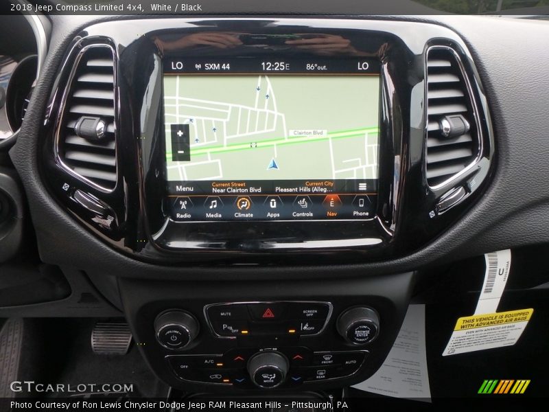 White / Black 2018 Jeep Compass Limited 4x4